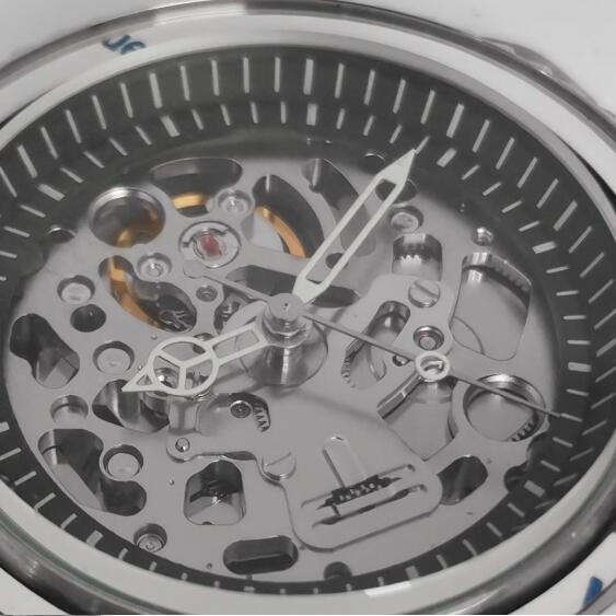 Mechanical watch 40mm precision steel case with full sand strap, blue sapphire glass hollow dial, black inner shadow with NH70 movement