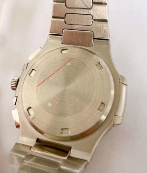 The new 41MM modified men's watch features a Nautilus style with a VK61 movement