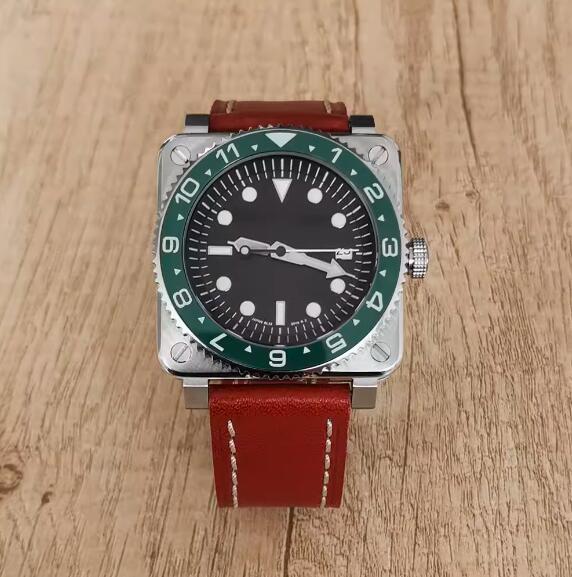 New men's watch with fashionable square green glow and Japanese NH35 automatic mechanical movement