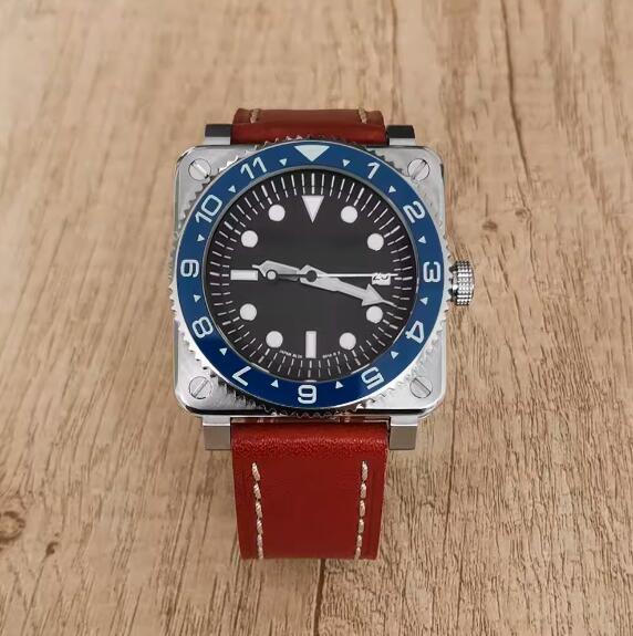 New men's watch with fashionable square green glow and Japanese NH35 automatic mechanical movement