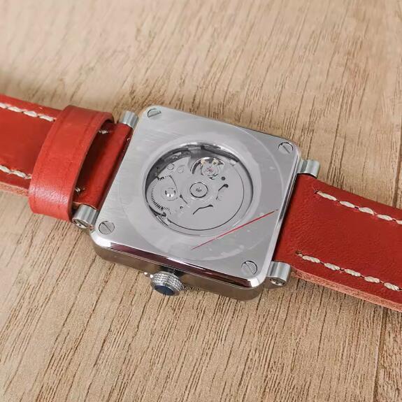 New men's watch with fashionable square green glow and Japanese NH35 automatic mechanical movement