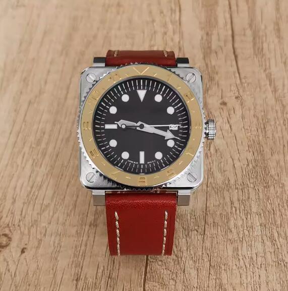 New men's watch with fashionable square green glow and Japanese NH35 automatic mechanical movement