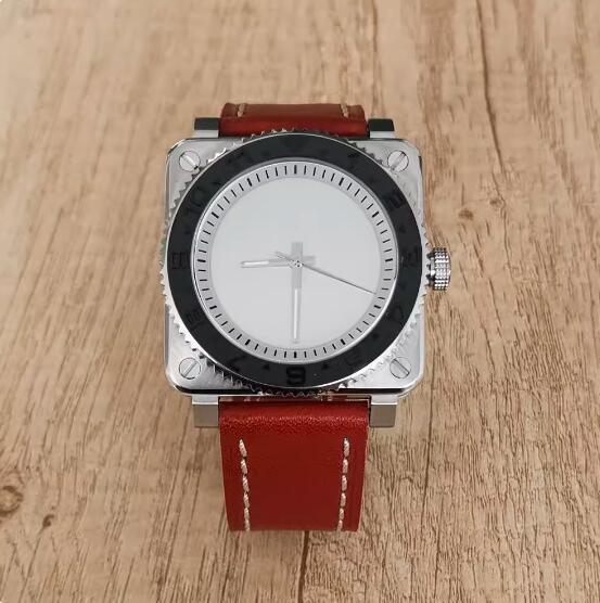 The new men's mechanical watch features a minimalist square and genuine leather strap with a Japanese NH35 movement