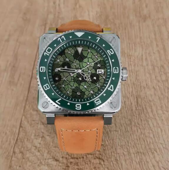 New men's watch with 42MM stainless steel square dial inlaid with Japanese NH35 movement