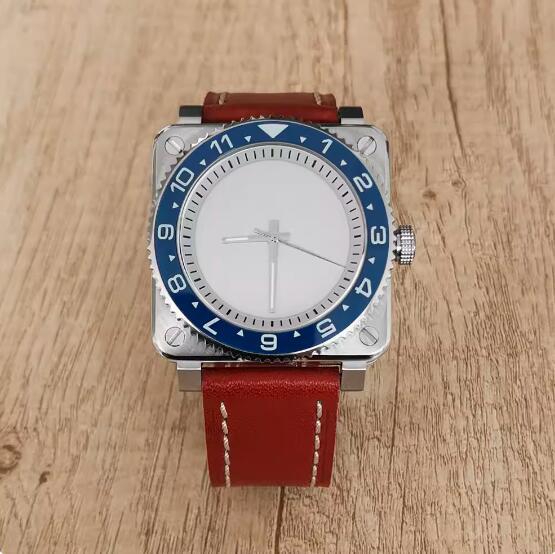 The new men's mechanical watch features a minimalist square and genuine leather strap with a Japanese NH35 movement