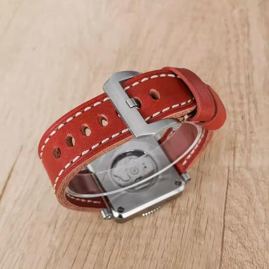The new men's mechanical watch features a minimalist square and genuine leather strap with a Japanese NH35 movement