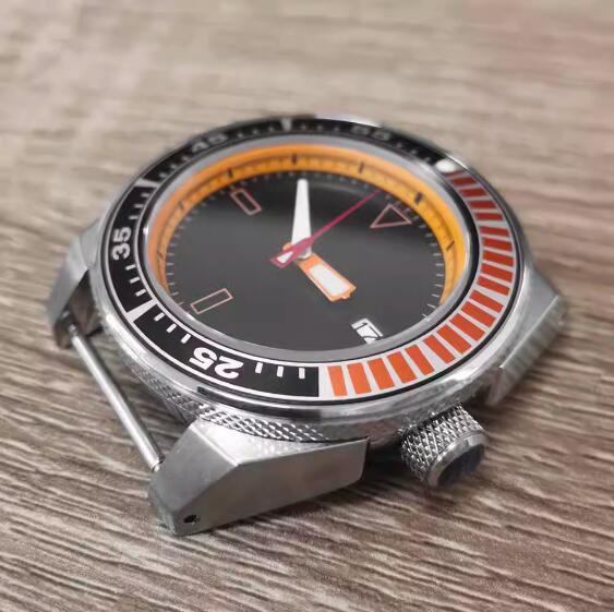 New men's automatic mechanical watch 43mm black orange minimalist dial rubber strap with Japanese NH35 movement