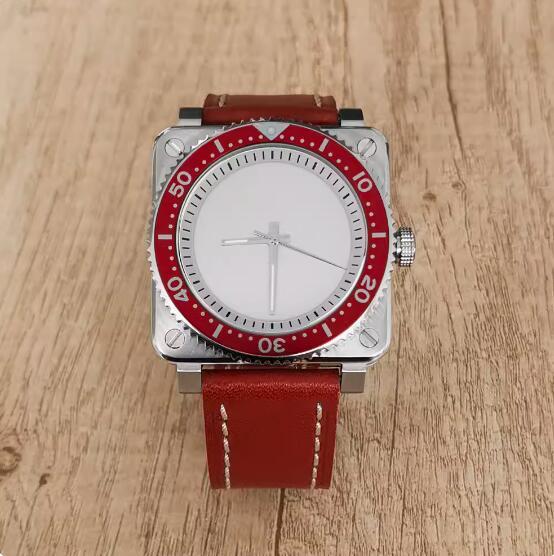 The new men's mechanical watch features a minimalist square and genuine leather strap with a Japanese NH35 movement