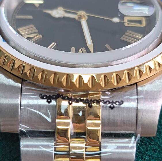 Men's mechanical watch with 40mm gold shell and sapphire glass Roman dial equipped with Japanese NH35 movement