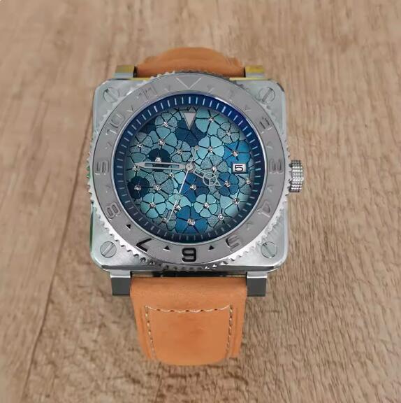 New men's watch with 42MM stainless steel square dial inlaid with Japanese NH35 movement