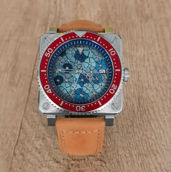 New men's watch with 42MM stainless steel square dial inlaid with Japanese NH35 movement