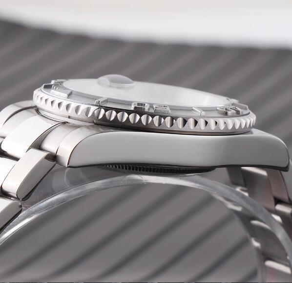Men's hollowed out mechanical watch with 40mm stainless steel case and blue ring surface equipped with NH70 mechanical movement