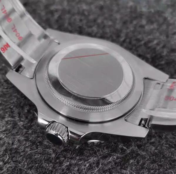 Men's mechanical watch with 40mm crystal ring and stainless steel case with sun pattern dial equipped with NH35 movement
