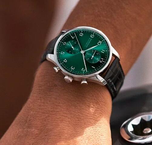 Luxury New Mens Sport Watch Black Leather Automatic Mechanical Watches Green Dial Universal Fashion Watches