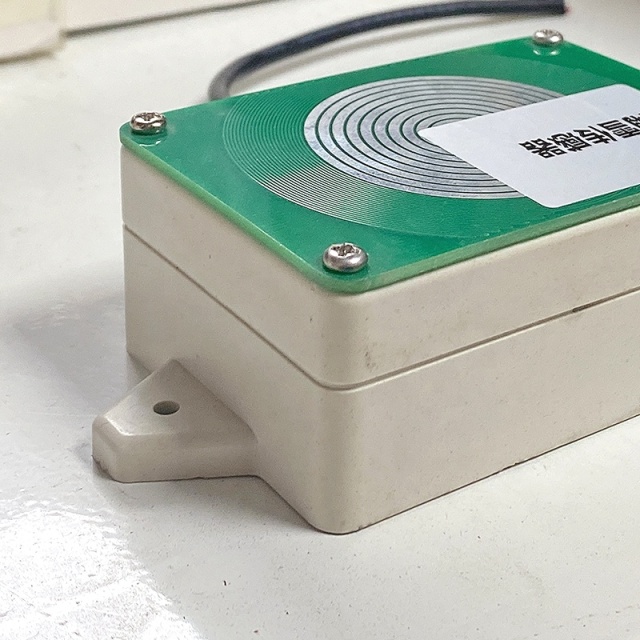 New for Winter  Professional Rain & Snow Sensor, Ideal for Airports and Ports
