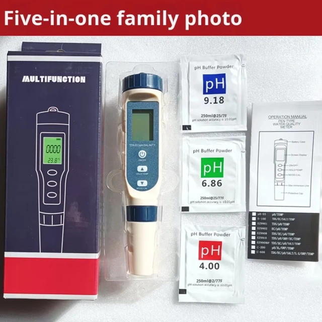 5 in 1 Digital Water Quality Tester Pen, PH TDS EC Salinity Temperature Meter with Backlight Display for Aquarium Pool Drinking Water