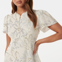 dress with floral print