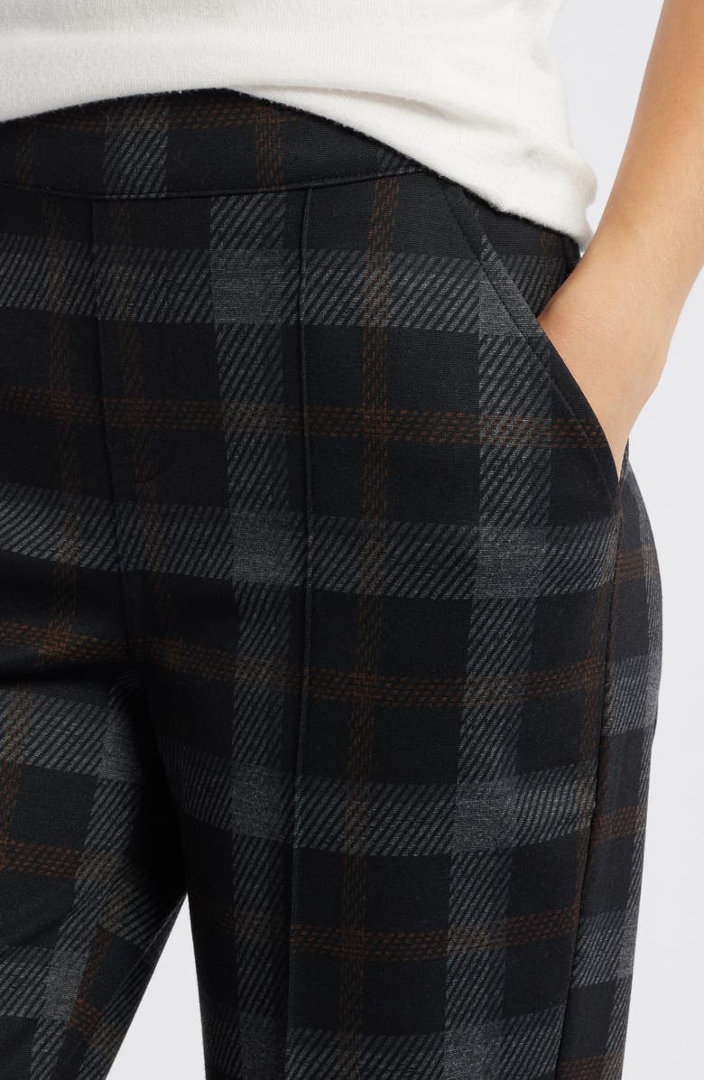 Woman's Plaid Pants
