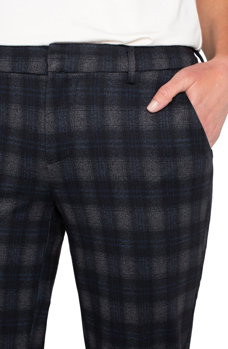 Woman's Plaid Pants