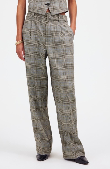 Woman's Plaid Pants