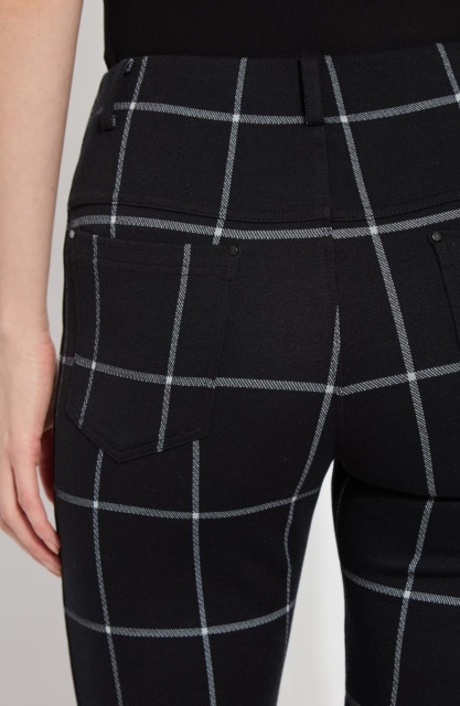 Woman's Plaid Pants