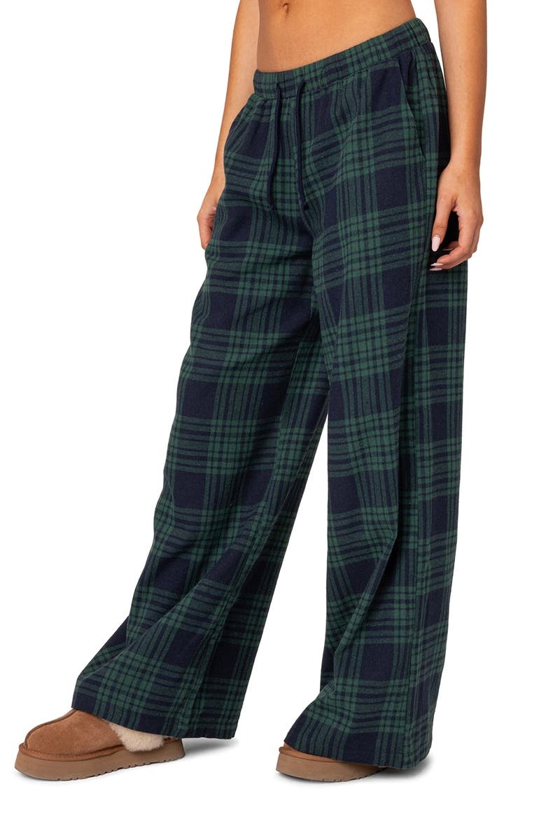 Woman's Plaid Pants