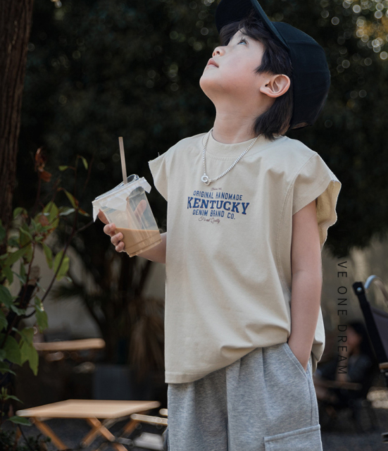 Children's T-shirts