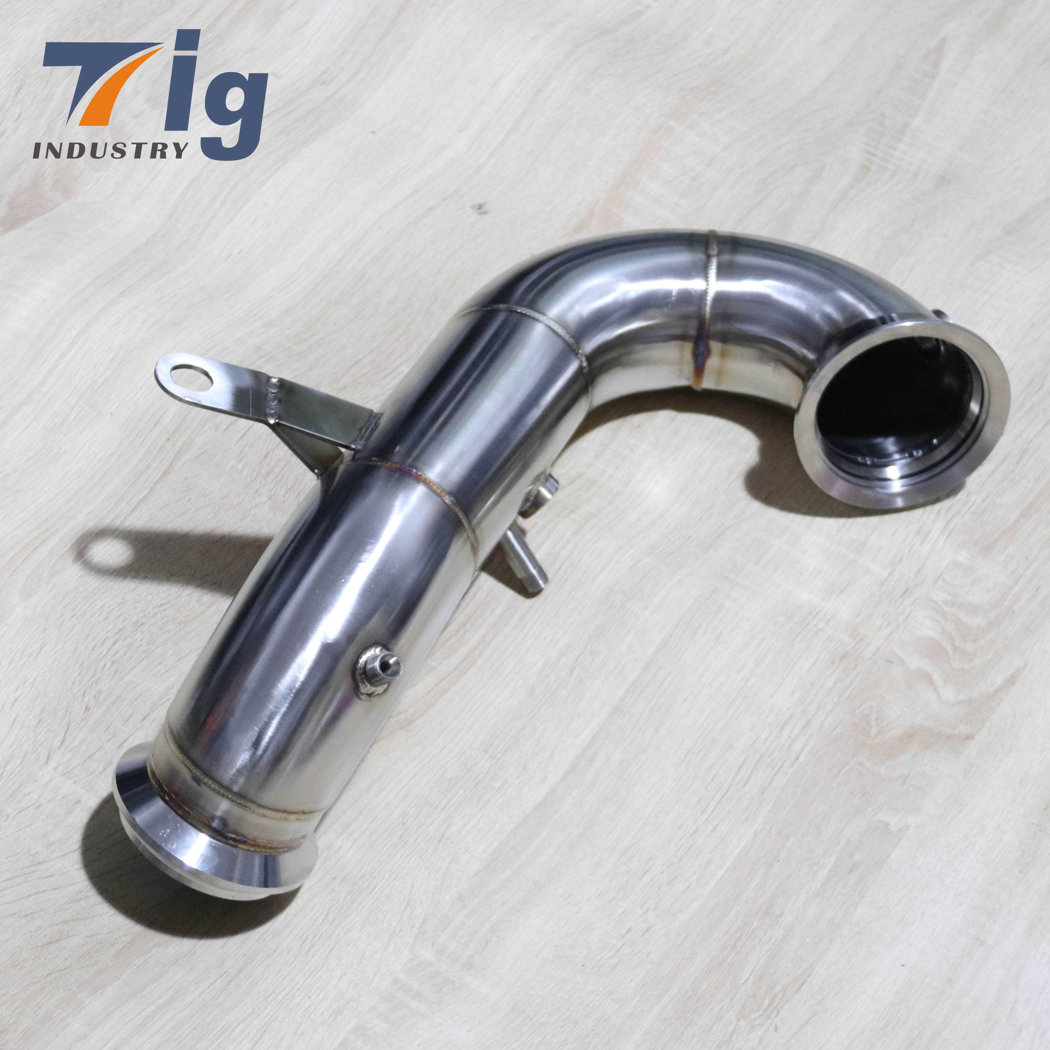 Auto performance parts DOWNPIPE For Mercedes Benz M139 2.0T