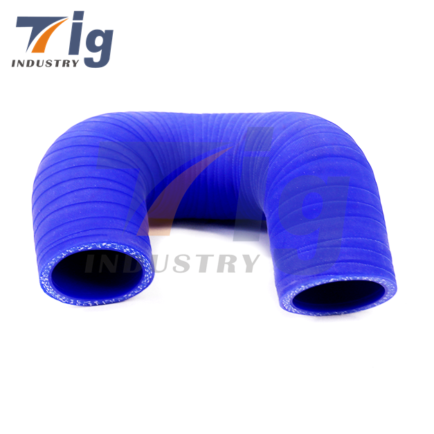 Coolant hose connects water pump and thermostat N54 engines for BMW E82 E88 E90 E60 E84 E71 E86