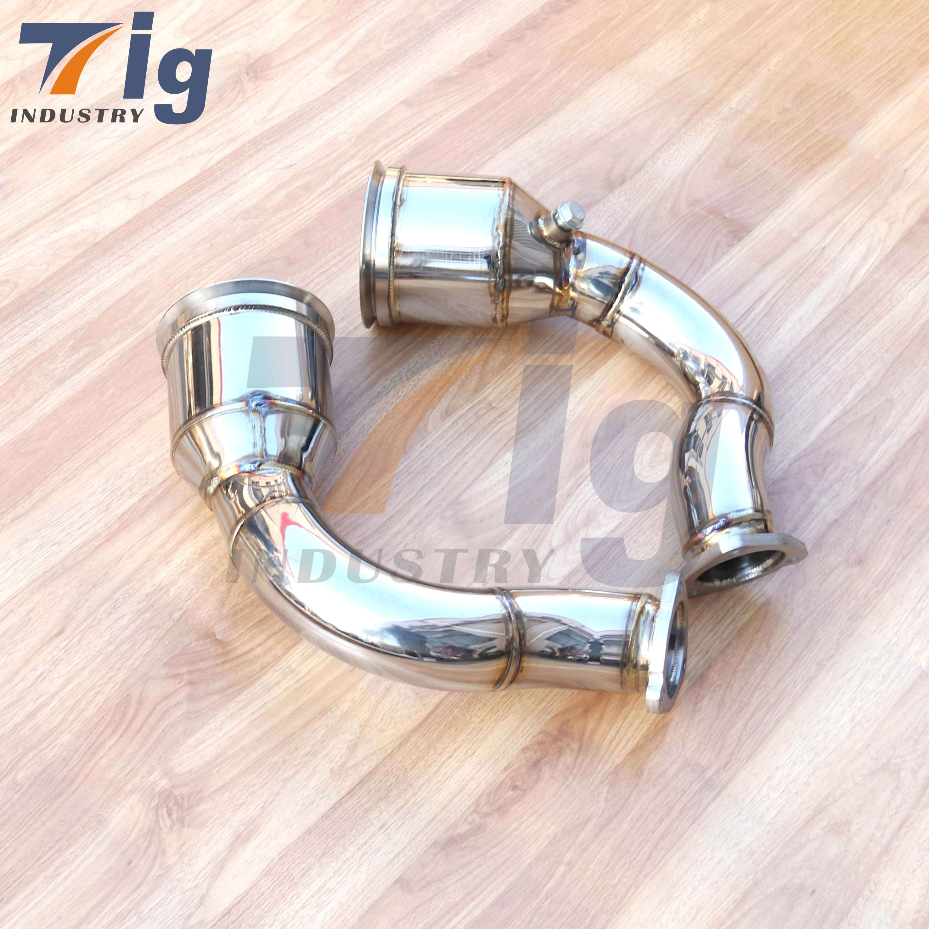 Performance Stainless Steel Exhaust Downpipe for Lamborghini Urus