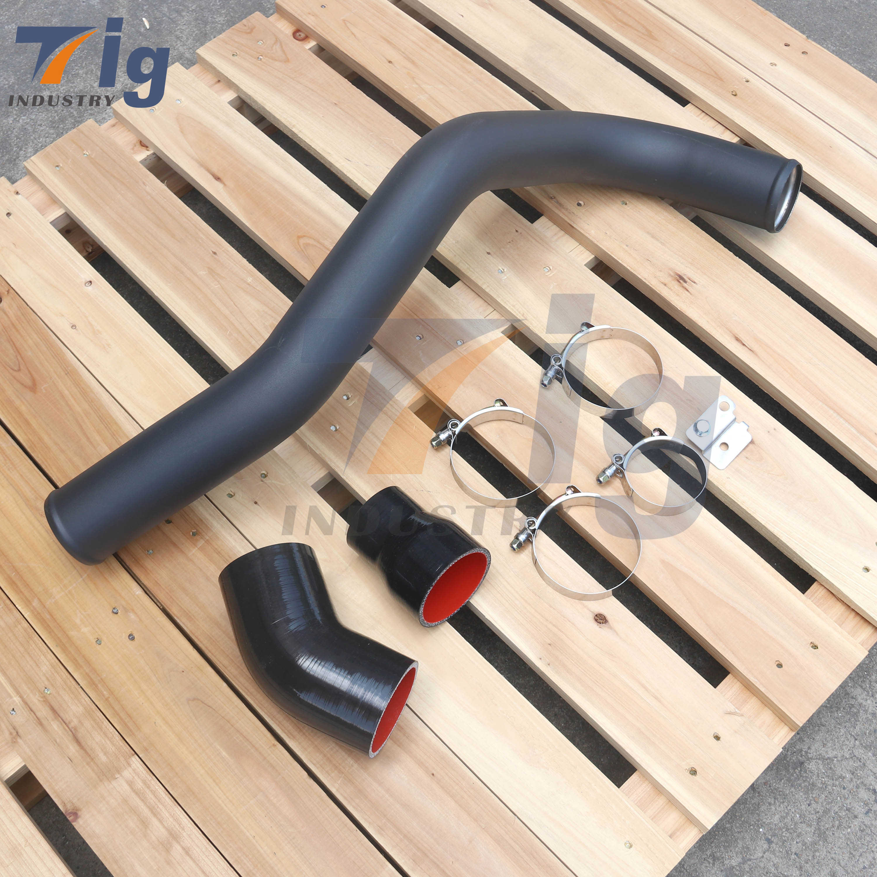 For 04-10 GM 6.6L Duramax Diesel Hot Side Intercooler Charge Pipe