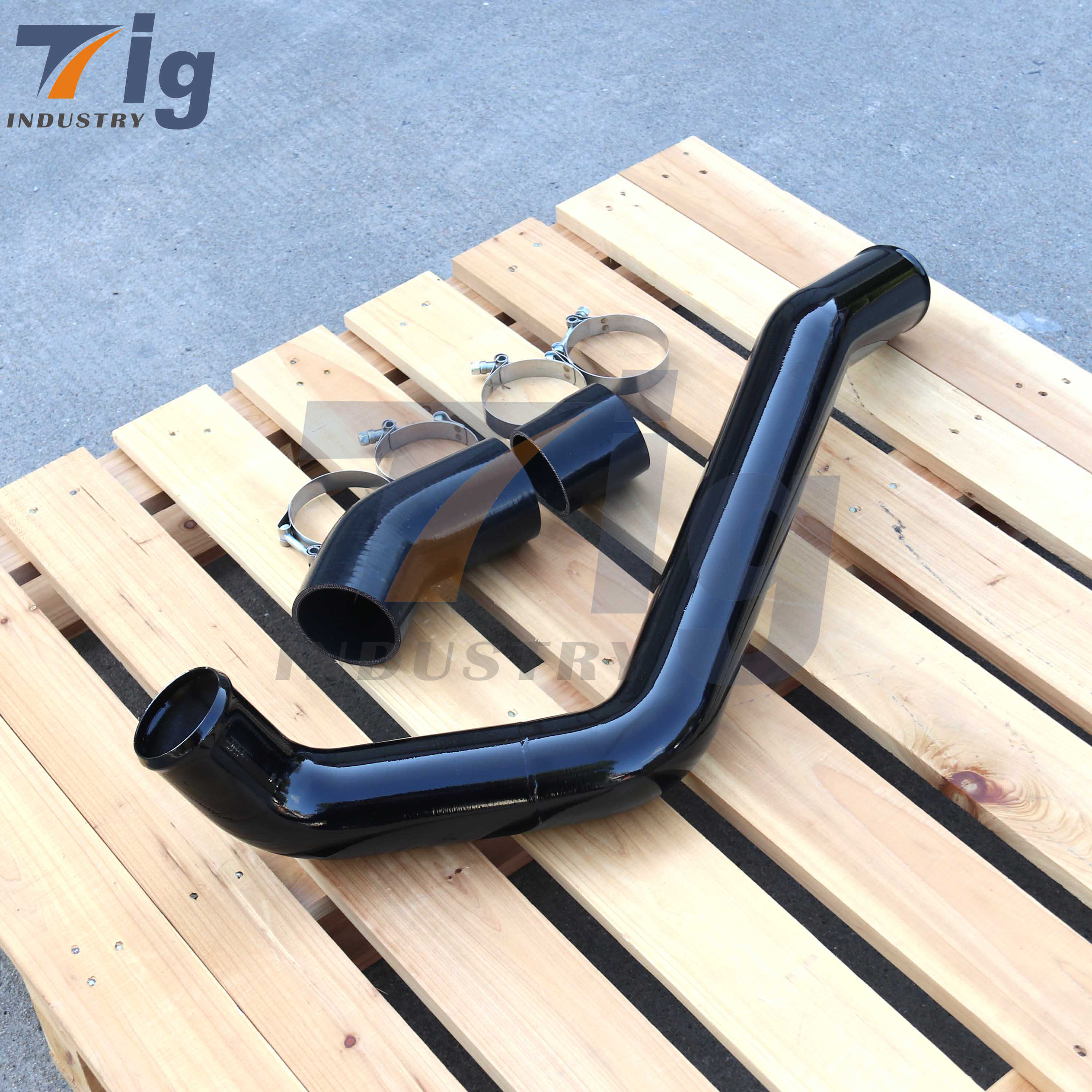 Hot Side intercooler pipe Tube 2017-2019 Chevrolet / GMC 6.6L Duramax L5P