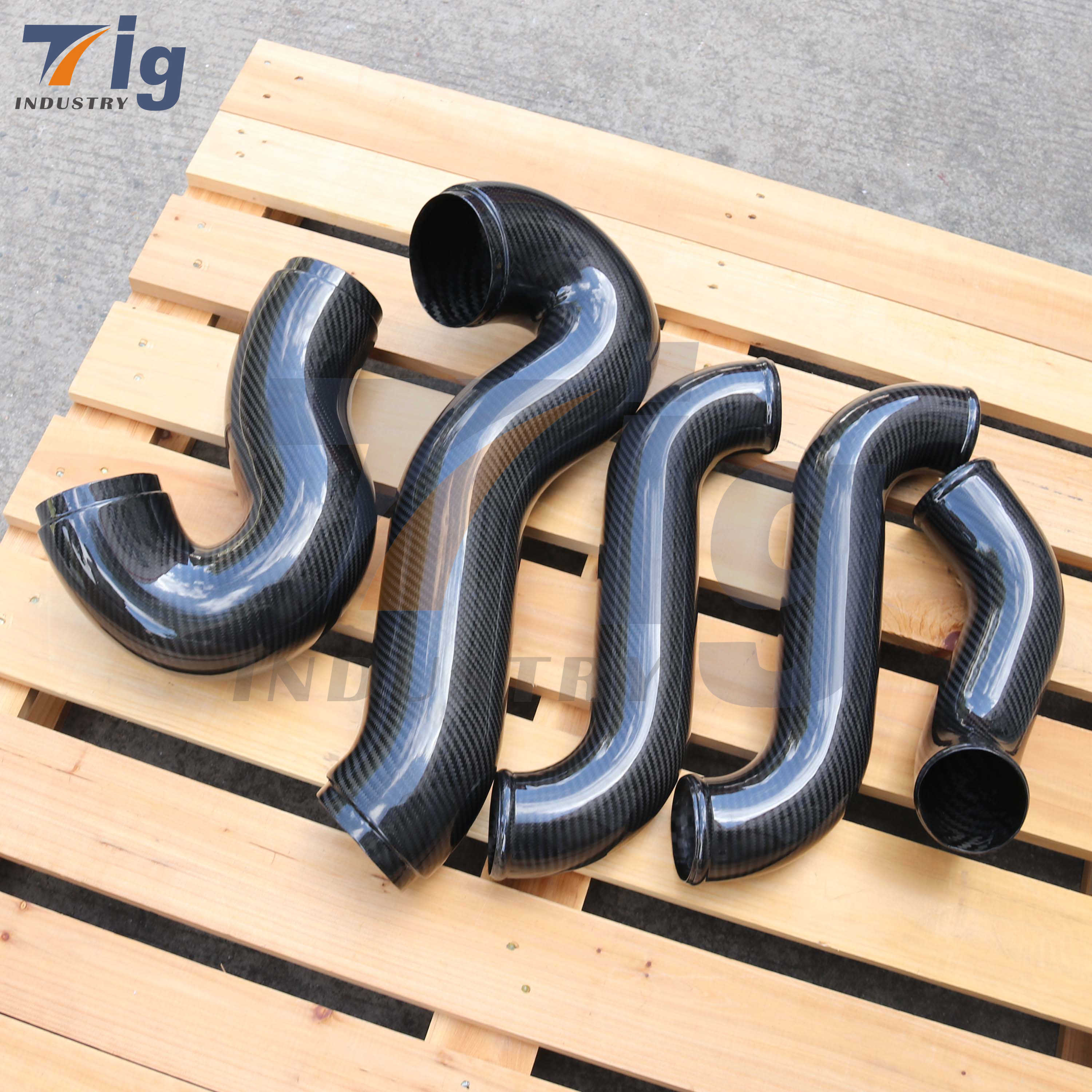 Custom Carbon fiber elbows and bent pipes car performance air intakes