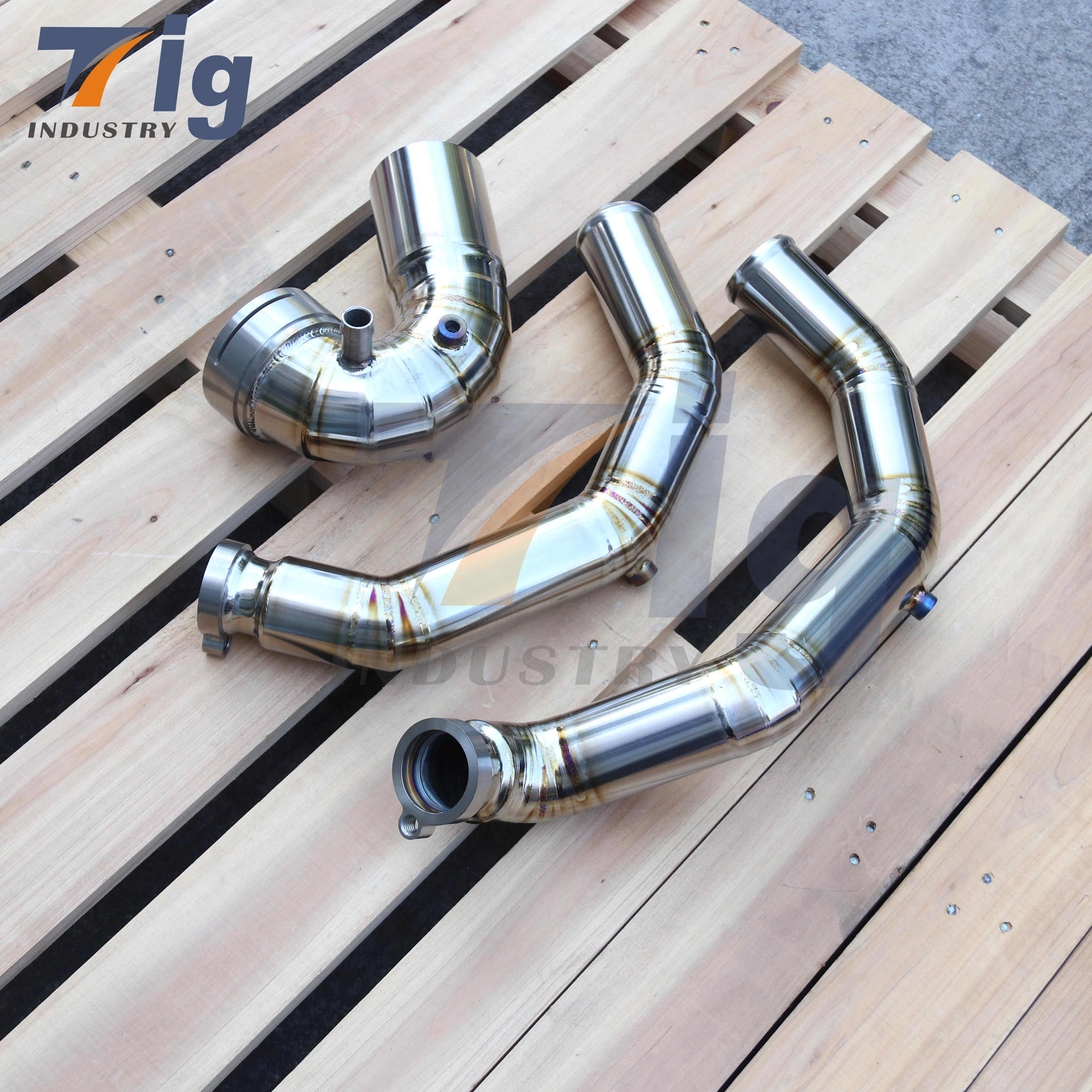S55 2015-2018 F80 M3 F8X M4 TITANIUM CHARGE PIPE KIT