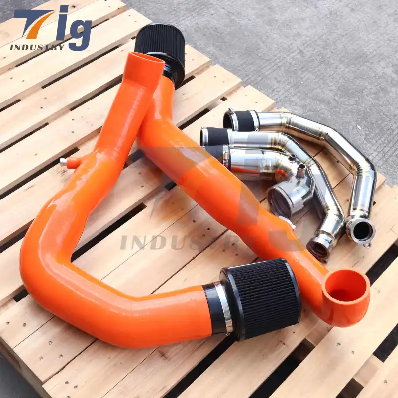 F80 M3 F8X M4 S55 2015-2018 TITANIUM CHARGE PIPE AND SILICONE INTAKES