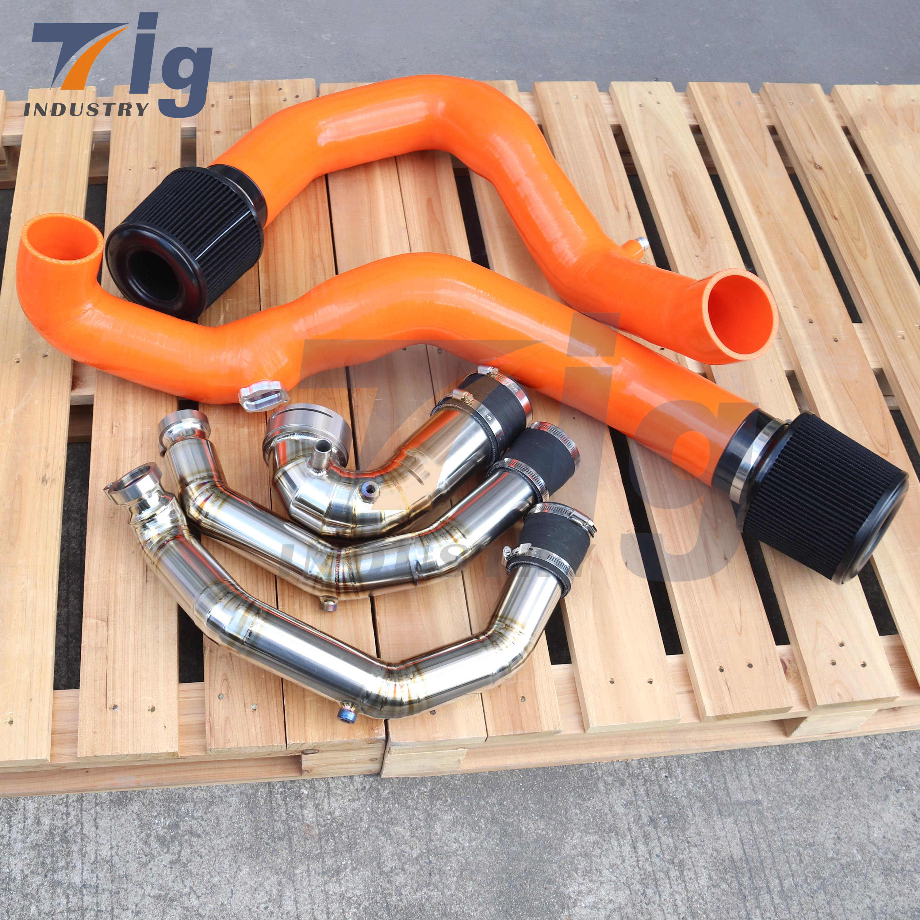 TITANIUM CHARGE PIPE For BMW F80 M3 F8X M4 Silicone air intake kit S55 2015-18 intercooler