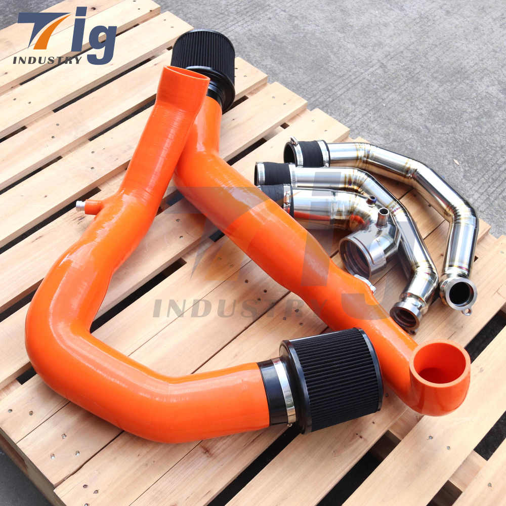 F80 M3 F8X M4 S55 2015-2018 TITANIUM CHARGE PIPE AND SILICONE INTAKES