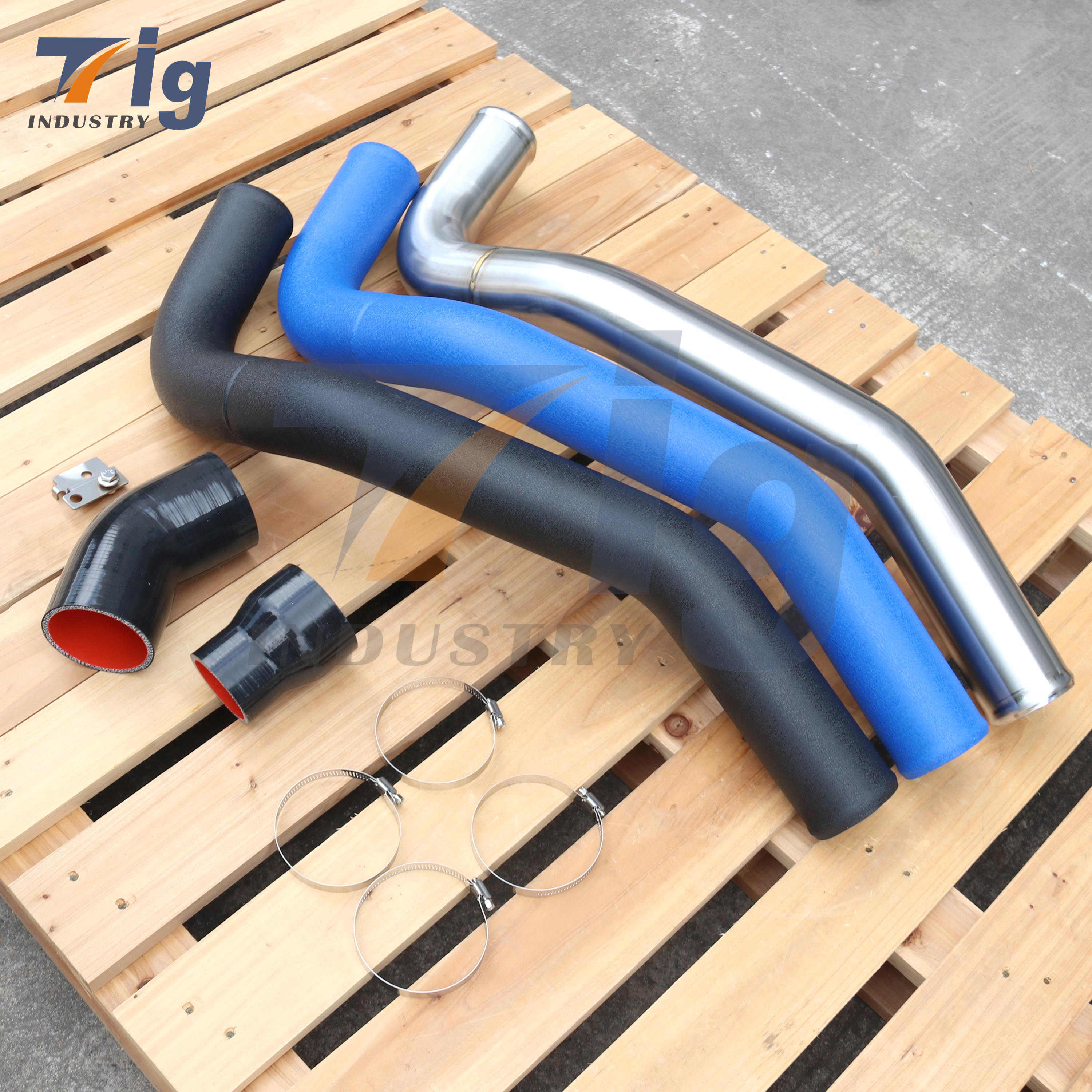 Stainless Steel HOT SIDE INTERCOOLER PIPE FOR GMC GM 6.6L DURAMAX 2001-2010