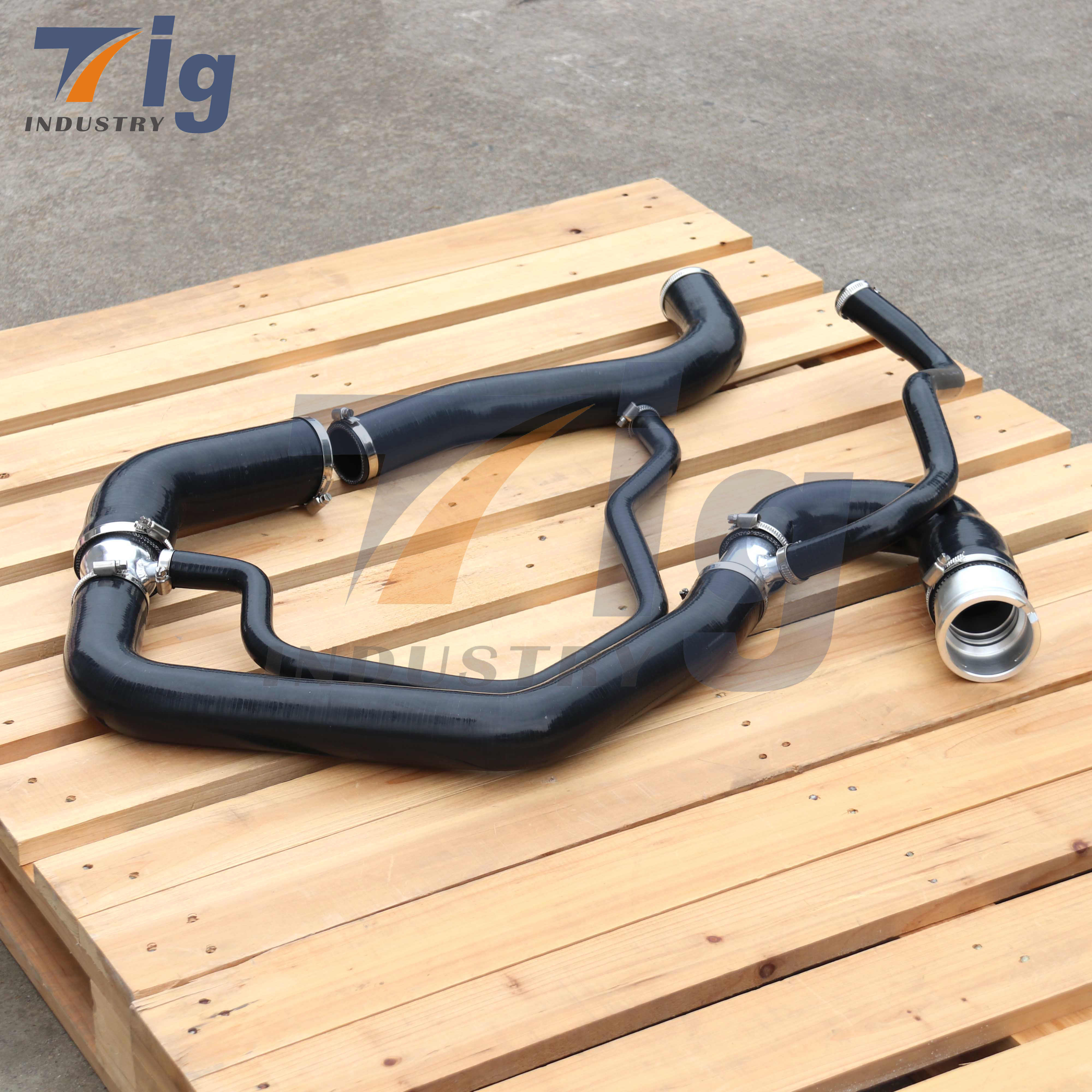 Heavy Duty Silicone Coolant Hose Chevy GMC Sierra 2500 3500 Duramax 6.6L Upper and Lower COOLANT Kit 06-10