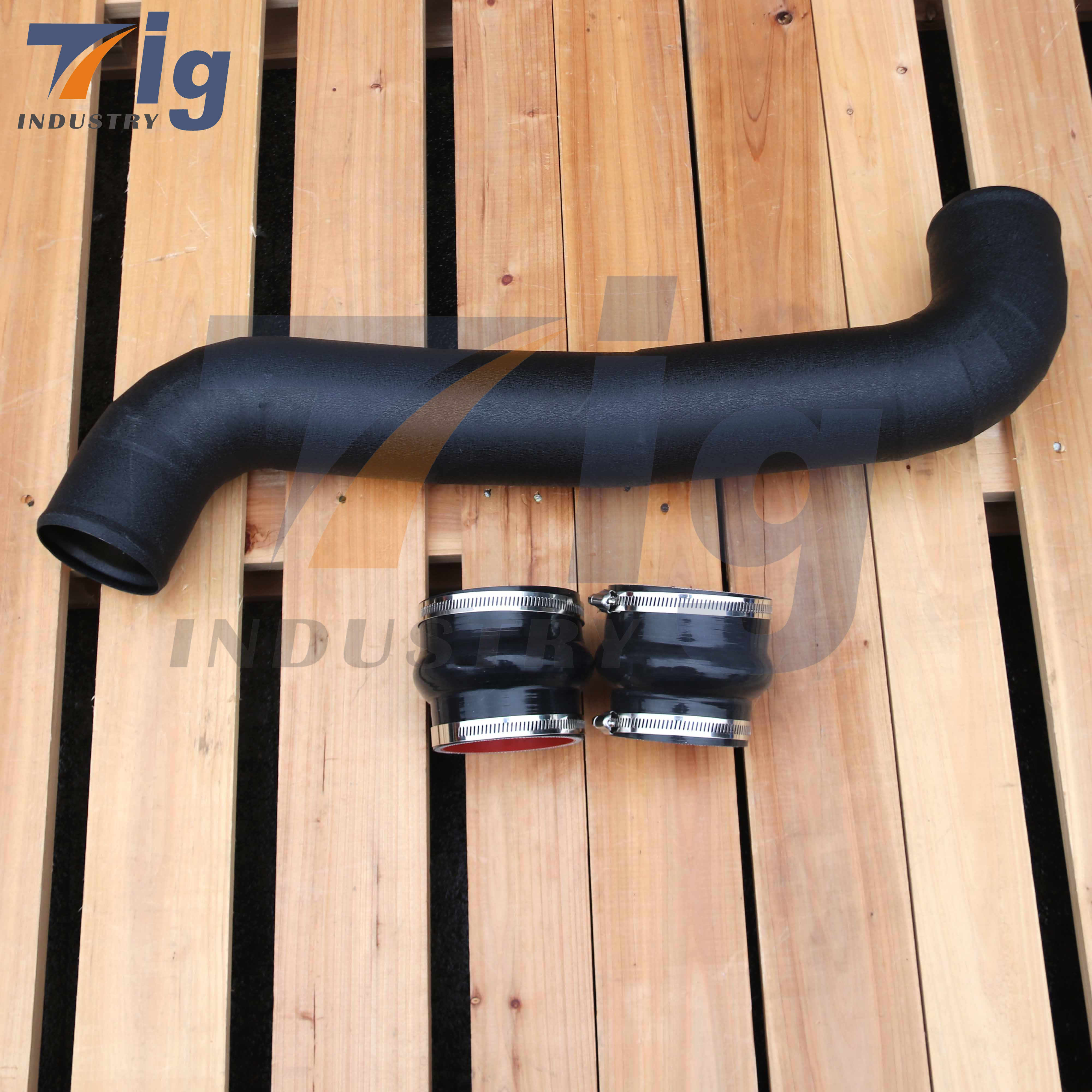 GM 6.6L DURAMAX HOT SIDE INTERCOOLER PIPE For Chevy GMC 2500 3500 11-16