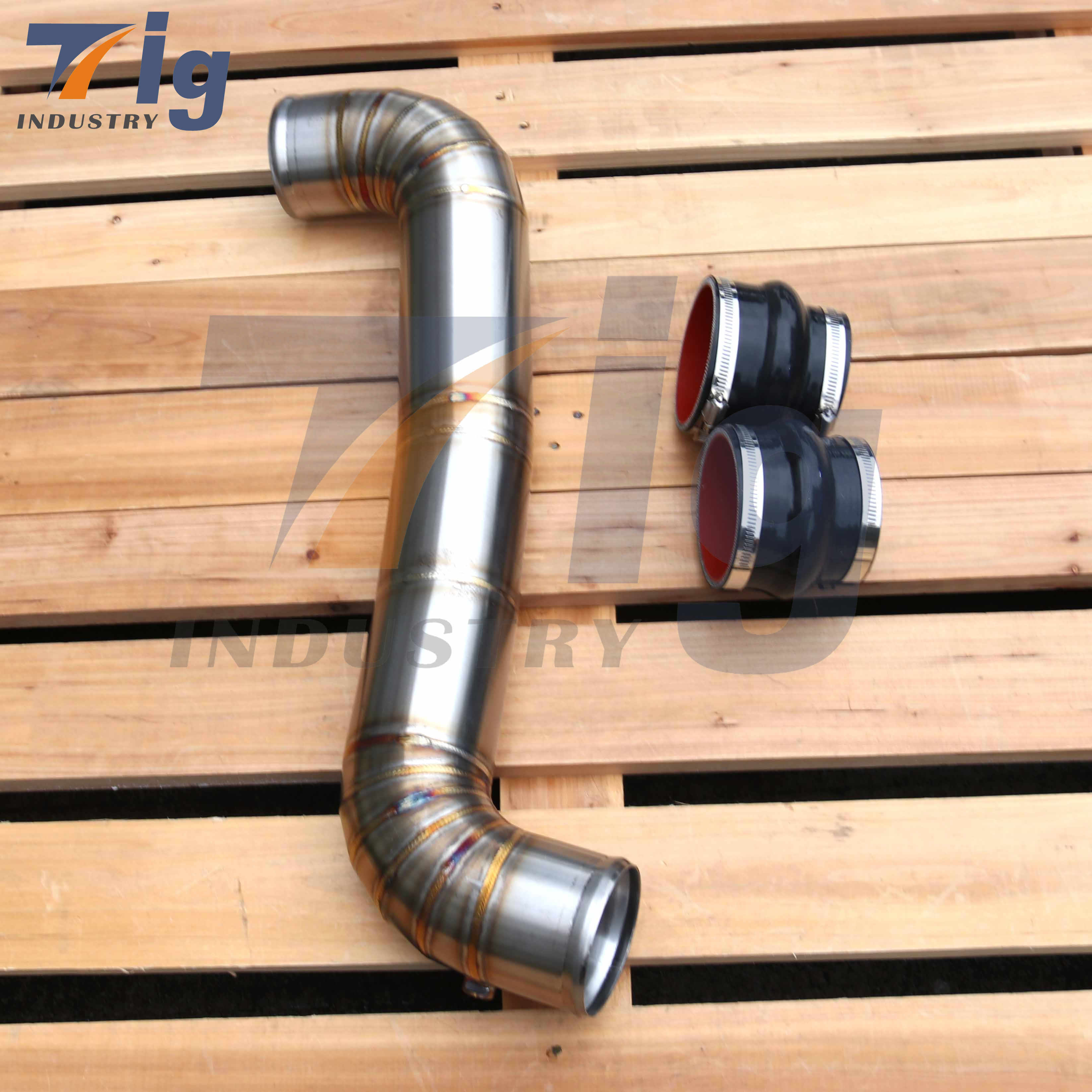 GM 6.6L DURAMAX HOT SIDE INTERCOOLER PIPE For Chevy GMC 2500 3500 11-16