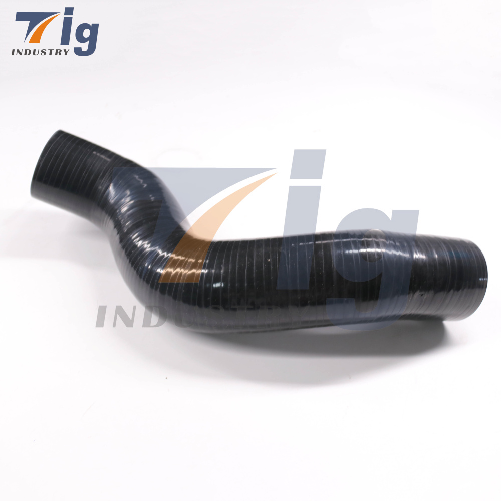 For Ford Everest 2.2L Cold Side Turbo Outlet Silicone Rubber Tube EB3G-6F073CF 2015+