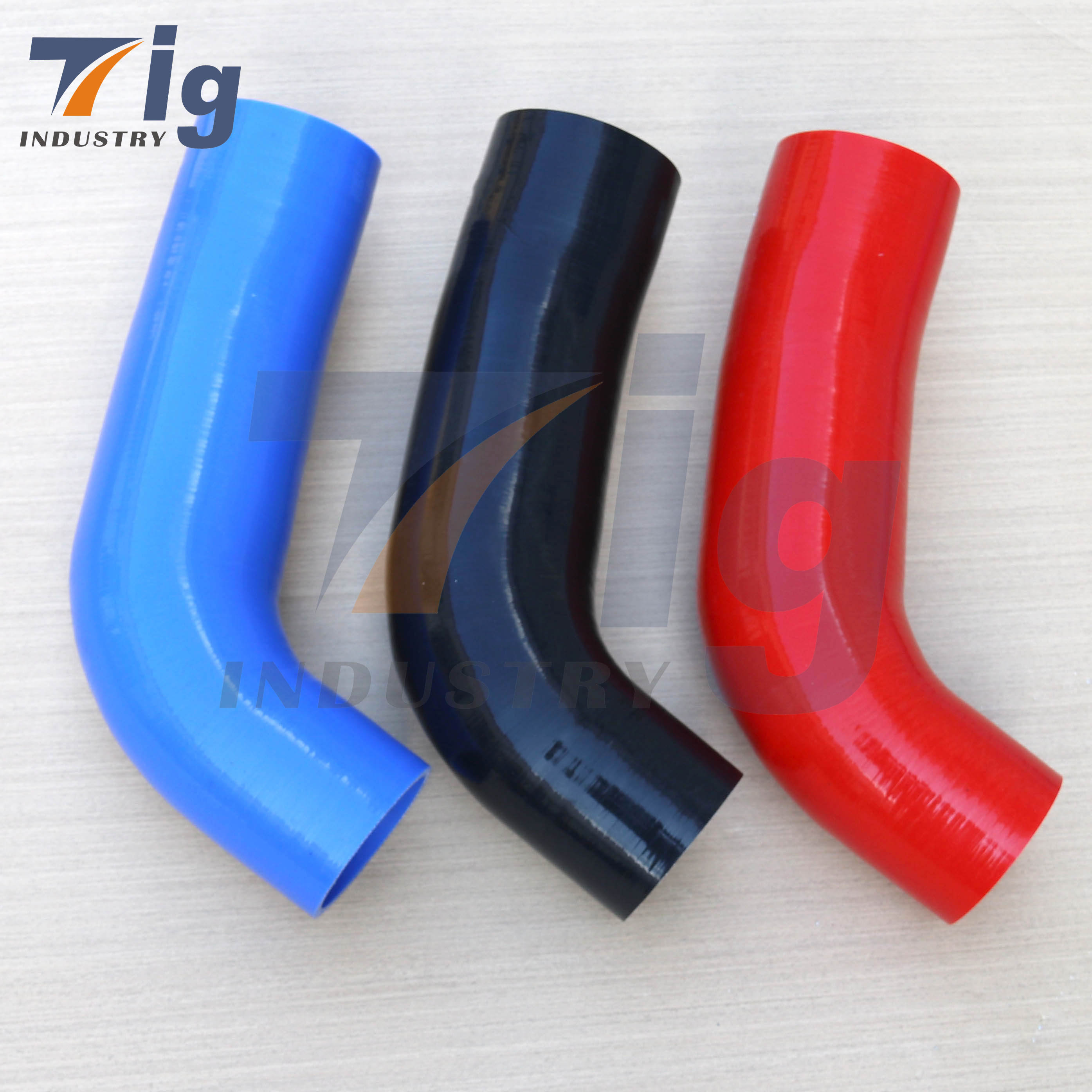 Audi S3 8V 2.0 TFSI RUBBER HOSE INTAKE INLET TURBOS ELBOW PIPE