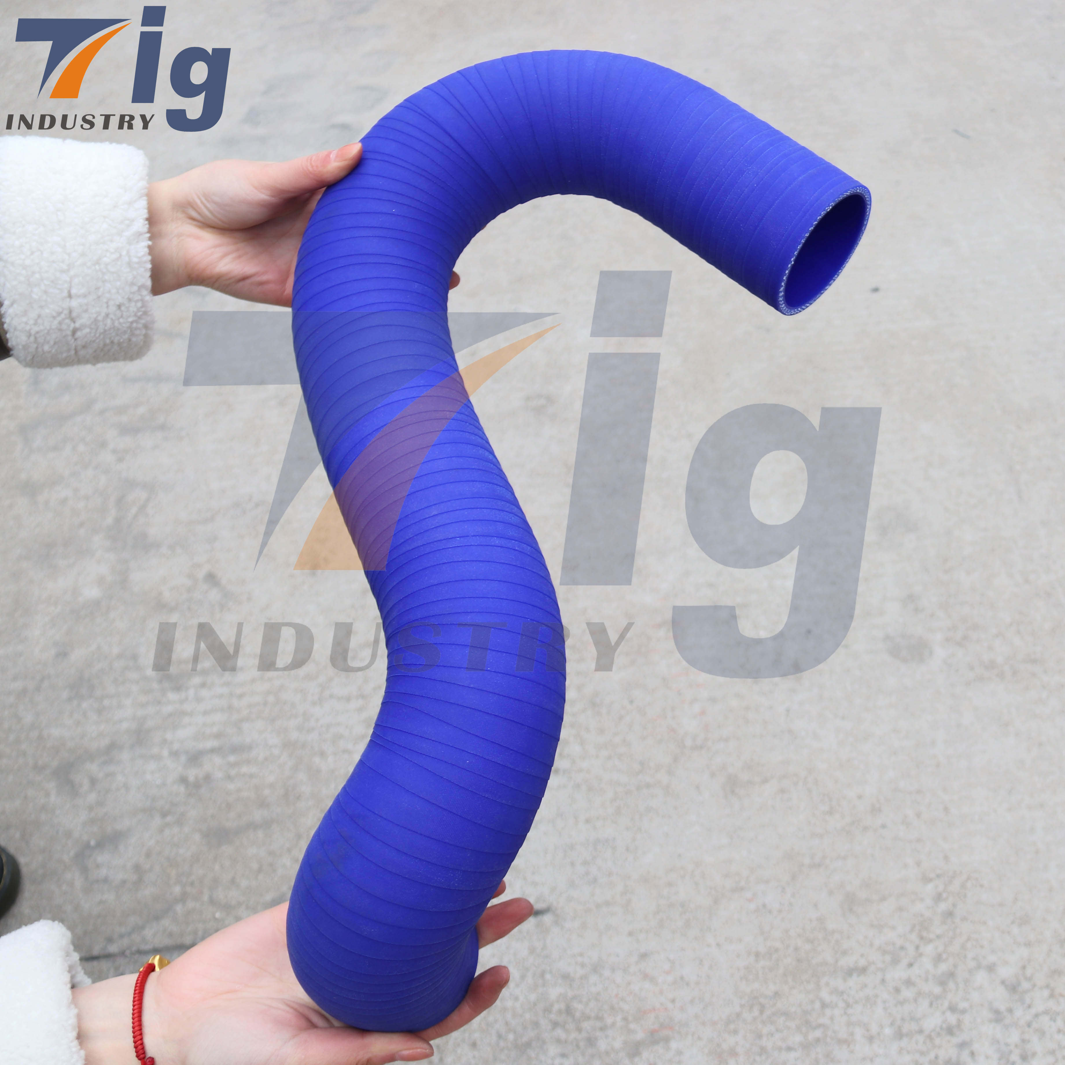 AUDI A4 A5 2.0L B9 TURBO INTERCOOLER LEFT SIDE HOSE