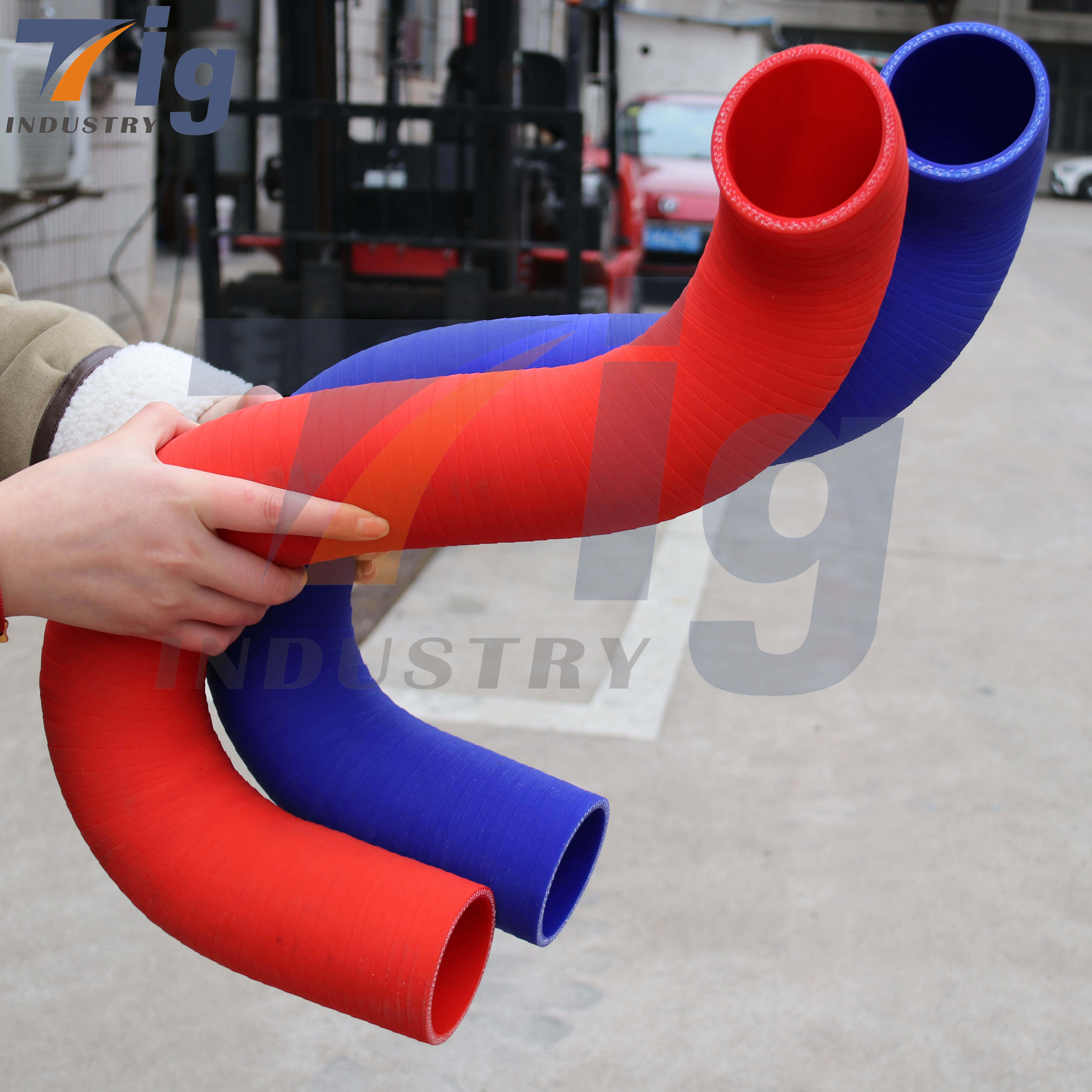 AUDI A4 A5 2.0L B9 TURBO INTERCOOLER LEFT SIDE HOSE