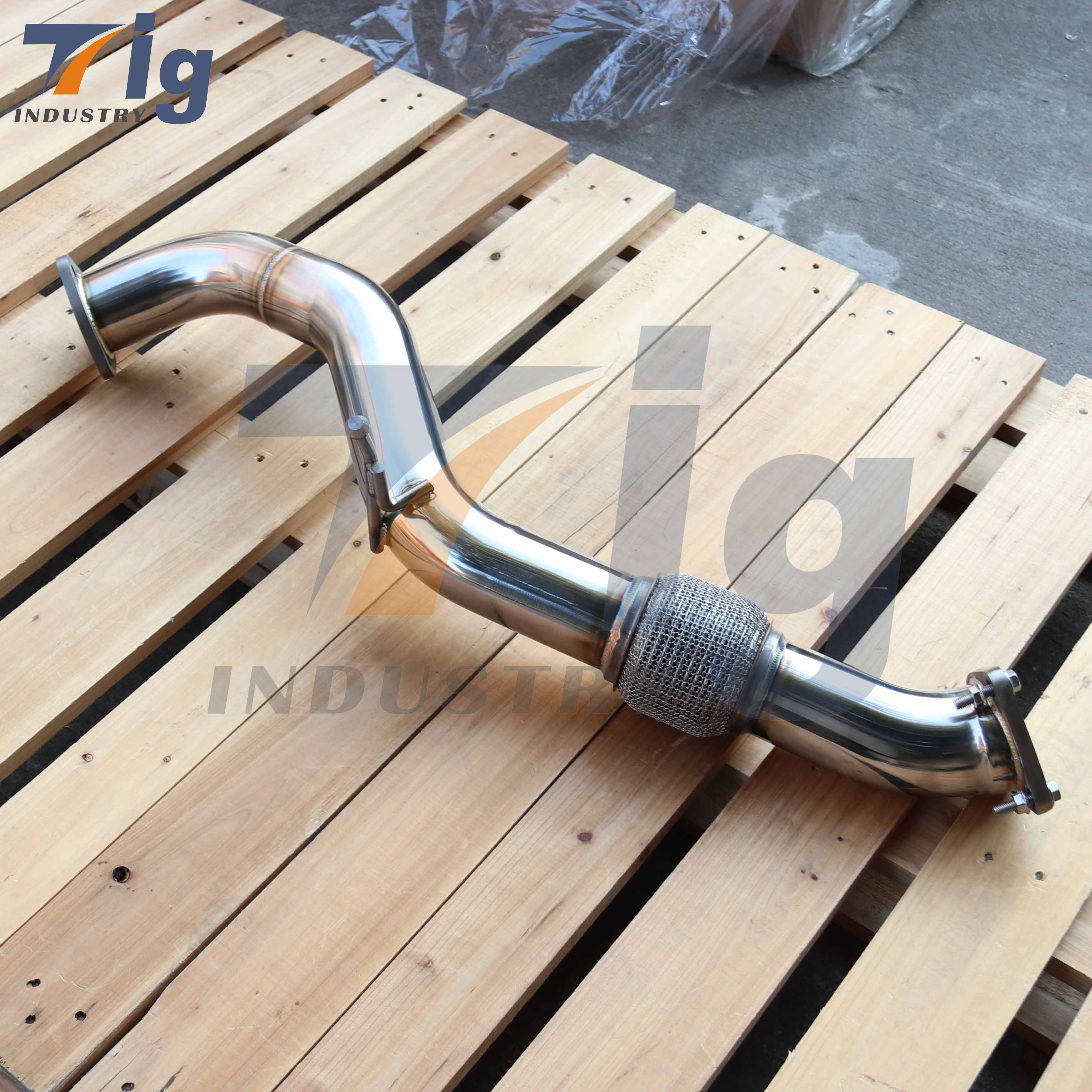 Power Driven Front Pipe Honda FK8 Civic Type R 2017+