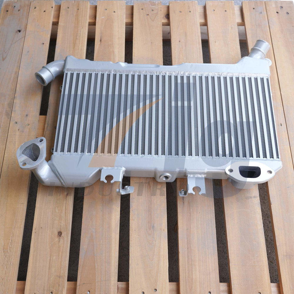 Intercooler for Toyota Land Cruiser LC200 1790051020