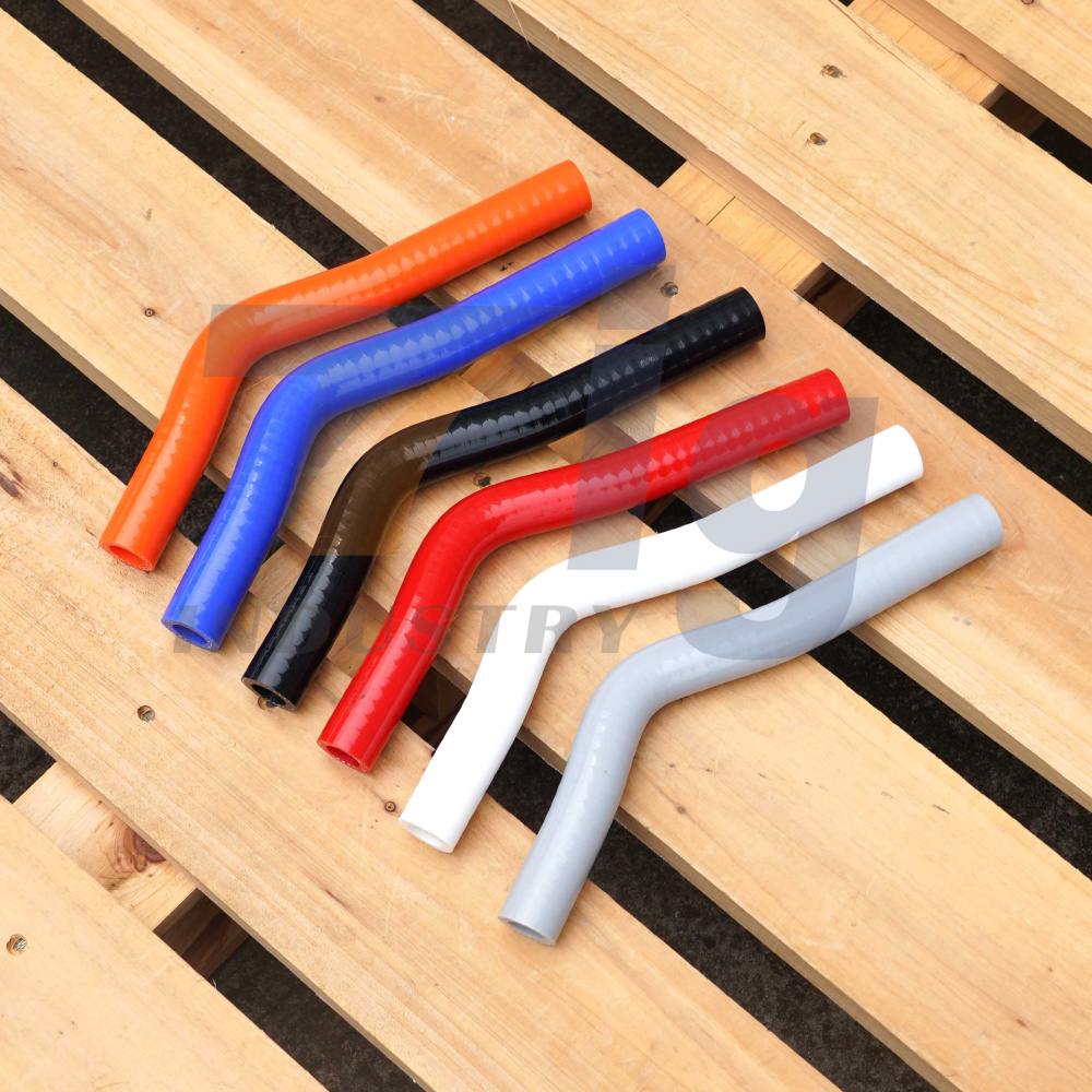 GM 6.6L DURAMAX PERFORMANCESILICONE EGR TO CAB COOLANT HOSE 2011-2014