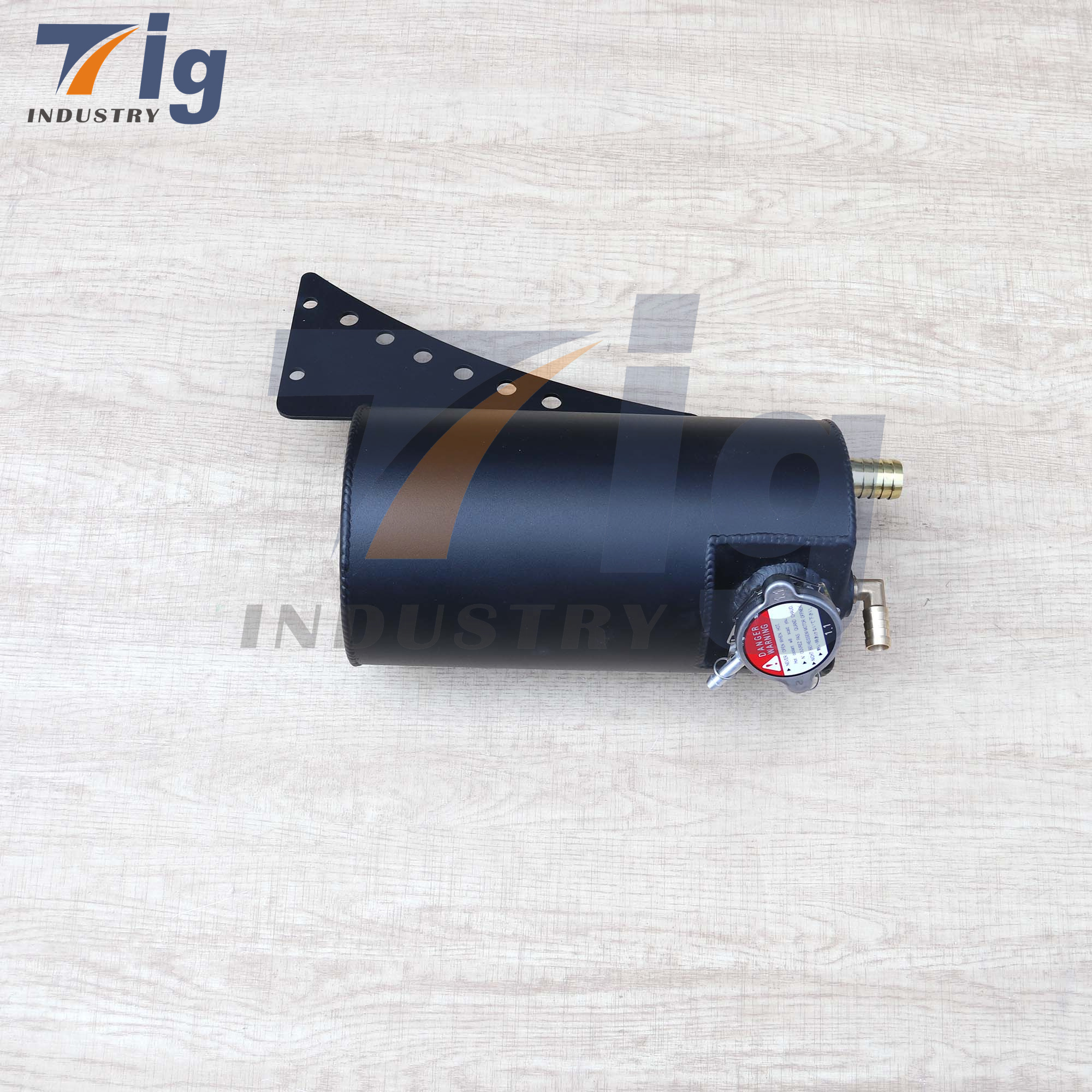 2001-2007 GM 6.6L DURAMAX COOLANT OVERFLOW TANK