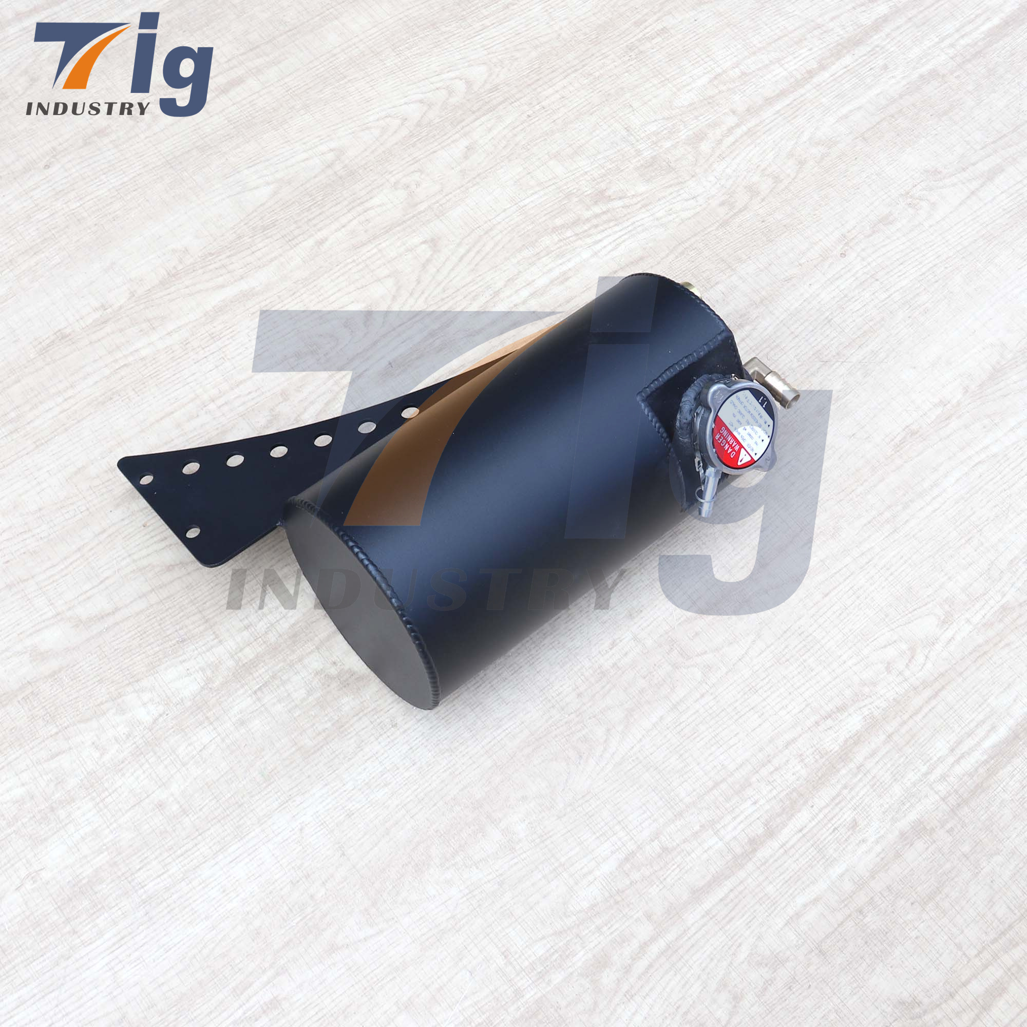2001-2007 GM 6.6L DURAMAX COOLANT OVERFLOW TANK